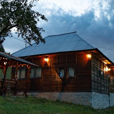 Cabana Valea Lui Mas Robaia Exterior photo