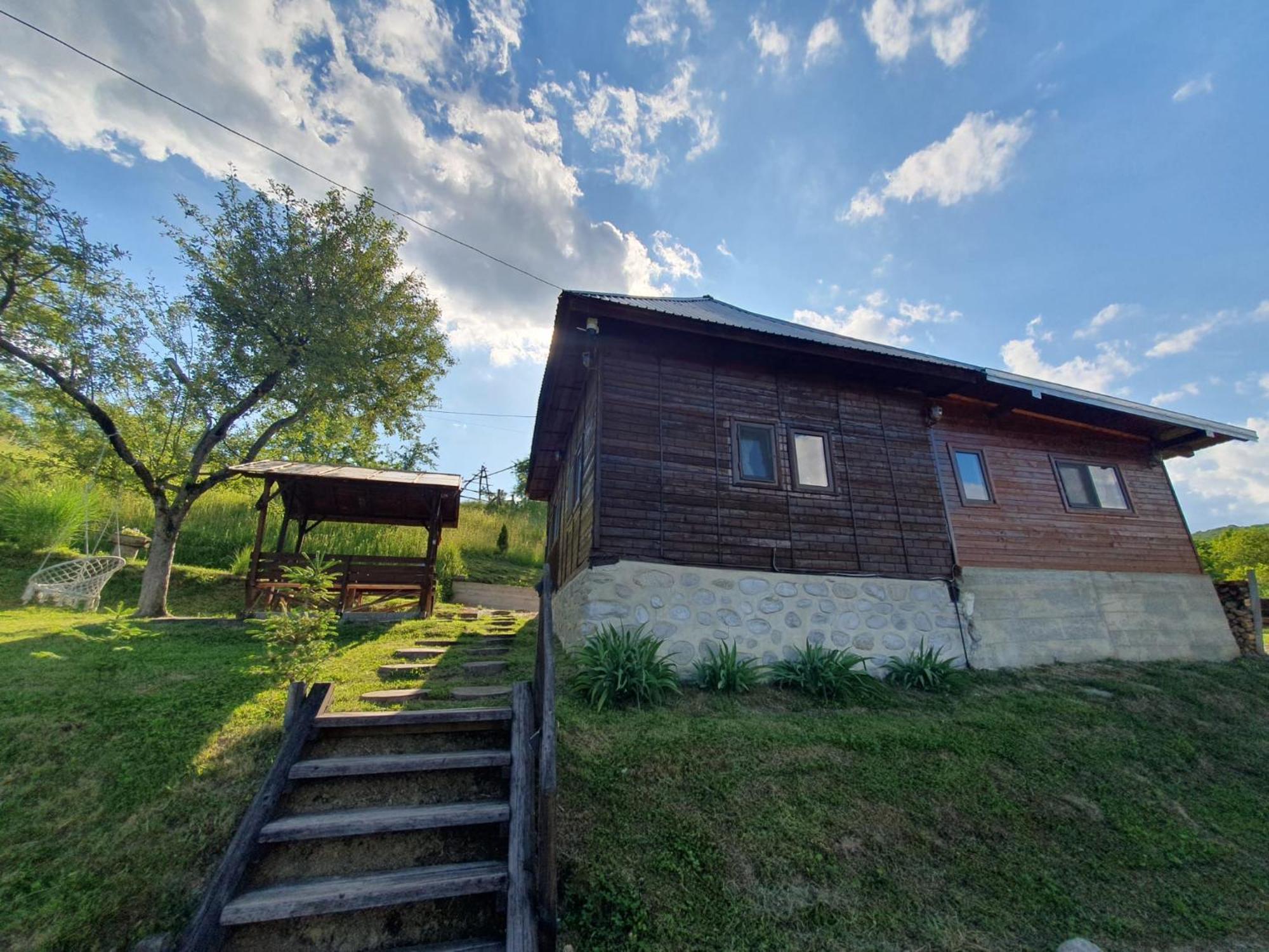 Cabana Valea Lui Mas Robaia Exterior photo