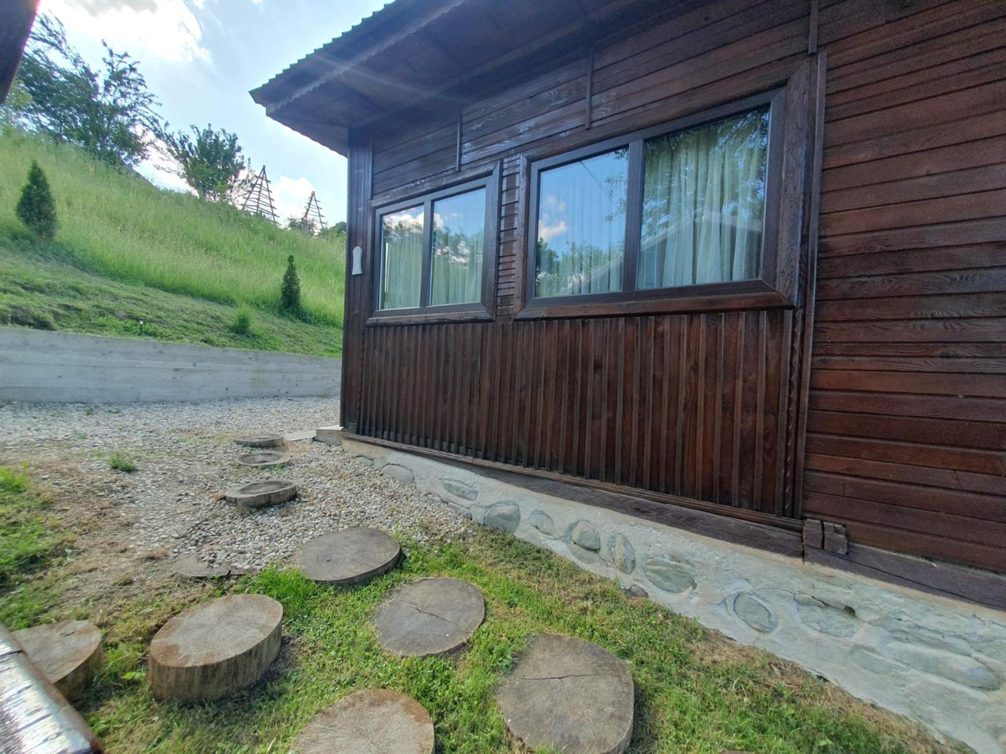 Cabana Valea Lui Mas Robaia Exterior photo